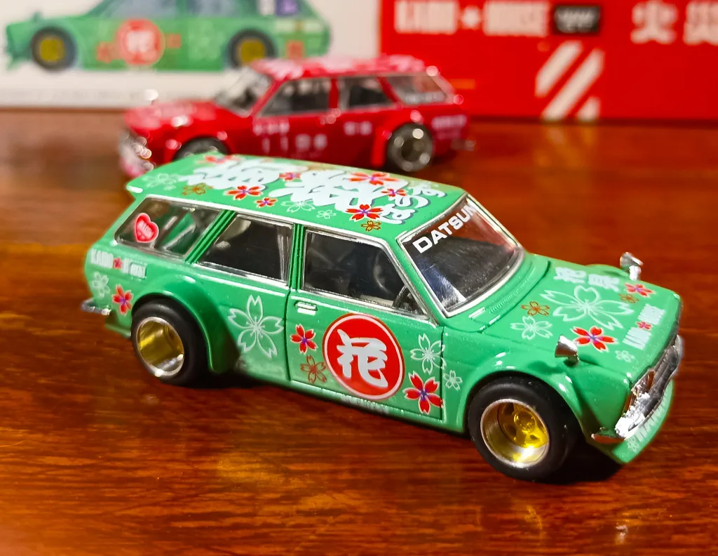 Kaido House  Mini GT Datsun 510